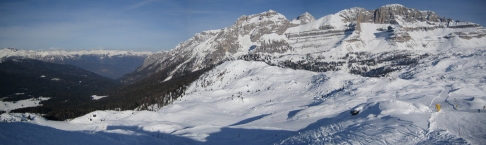 Panorama skalistých Dolomit